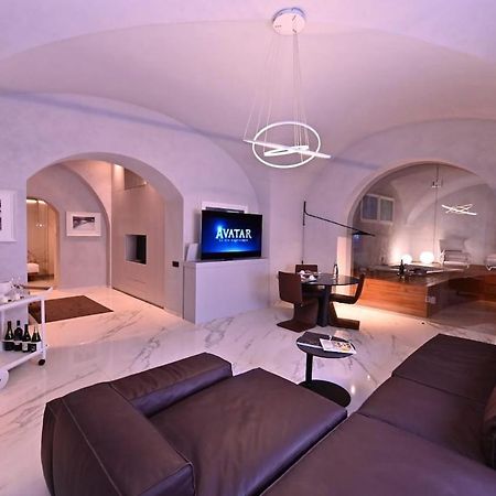 Suite Al Centro Storico Acireale Eksteriør billede