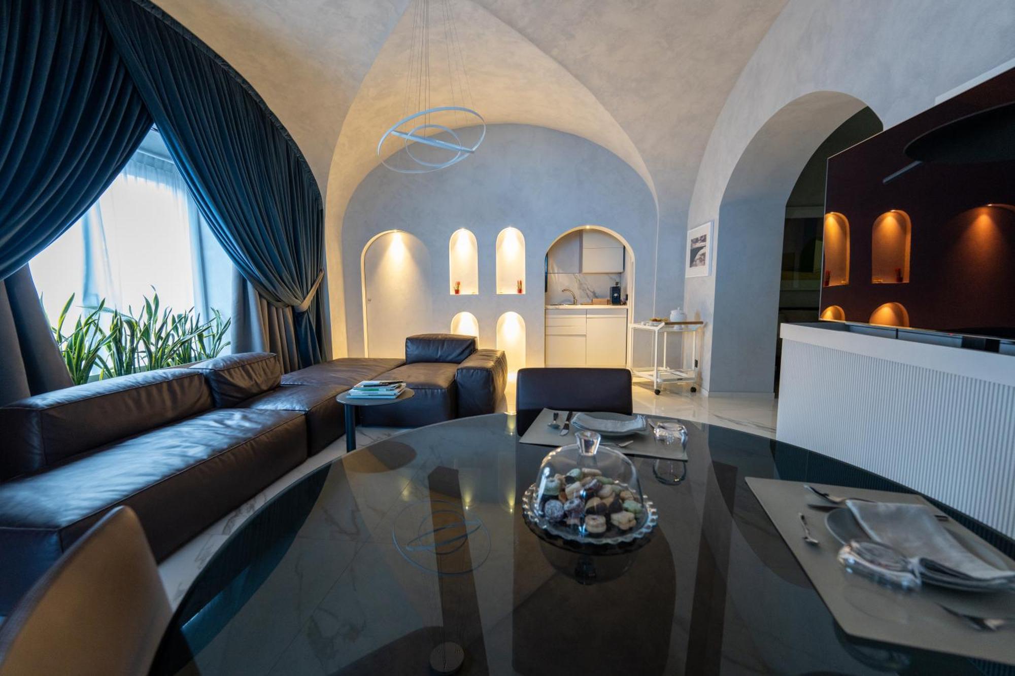 Suite Al Centro Storico Acireale Eksteriør billede